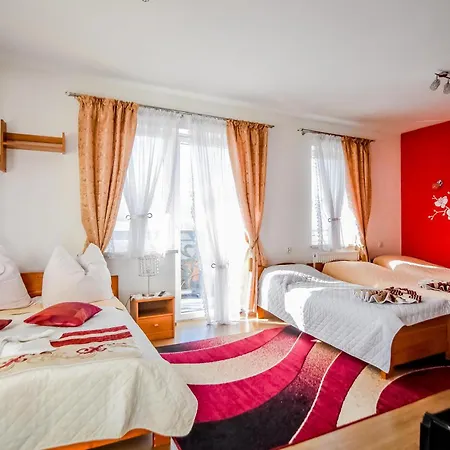 Kukucowka 3* زاكوباني