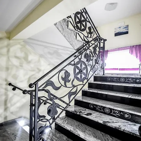 Kukucowka Bed & Breakfast 3*